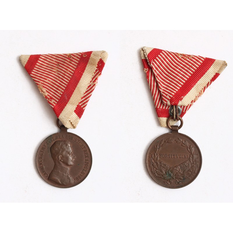 Károly Bronz Vitézségi Érem